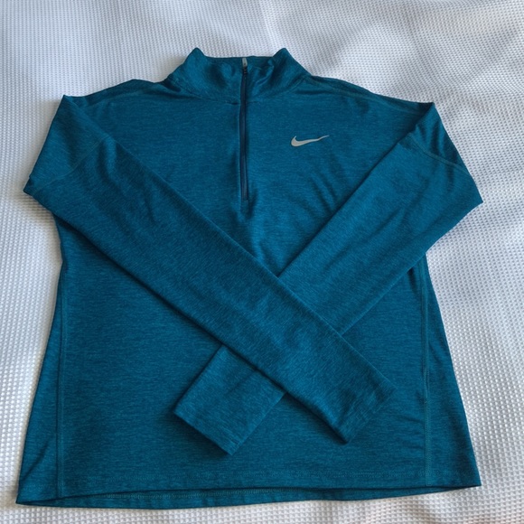 Nike running top size S - Picture 3 of 6
